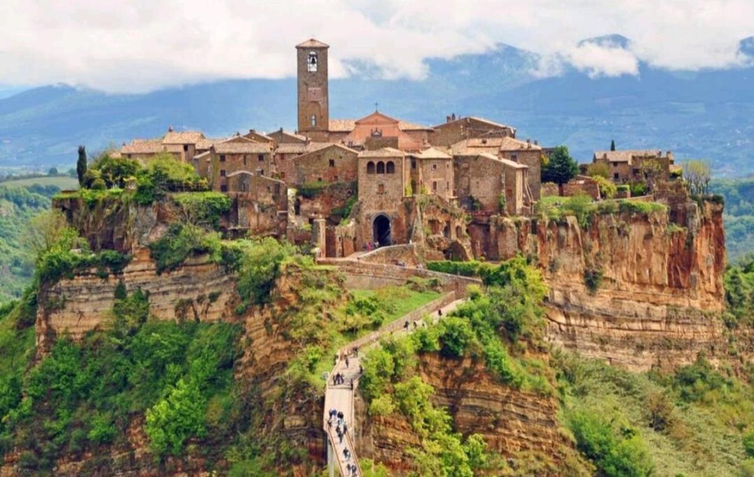 Juliet Holiday House Villa Castiglione In Teverina Kültér fotó